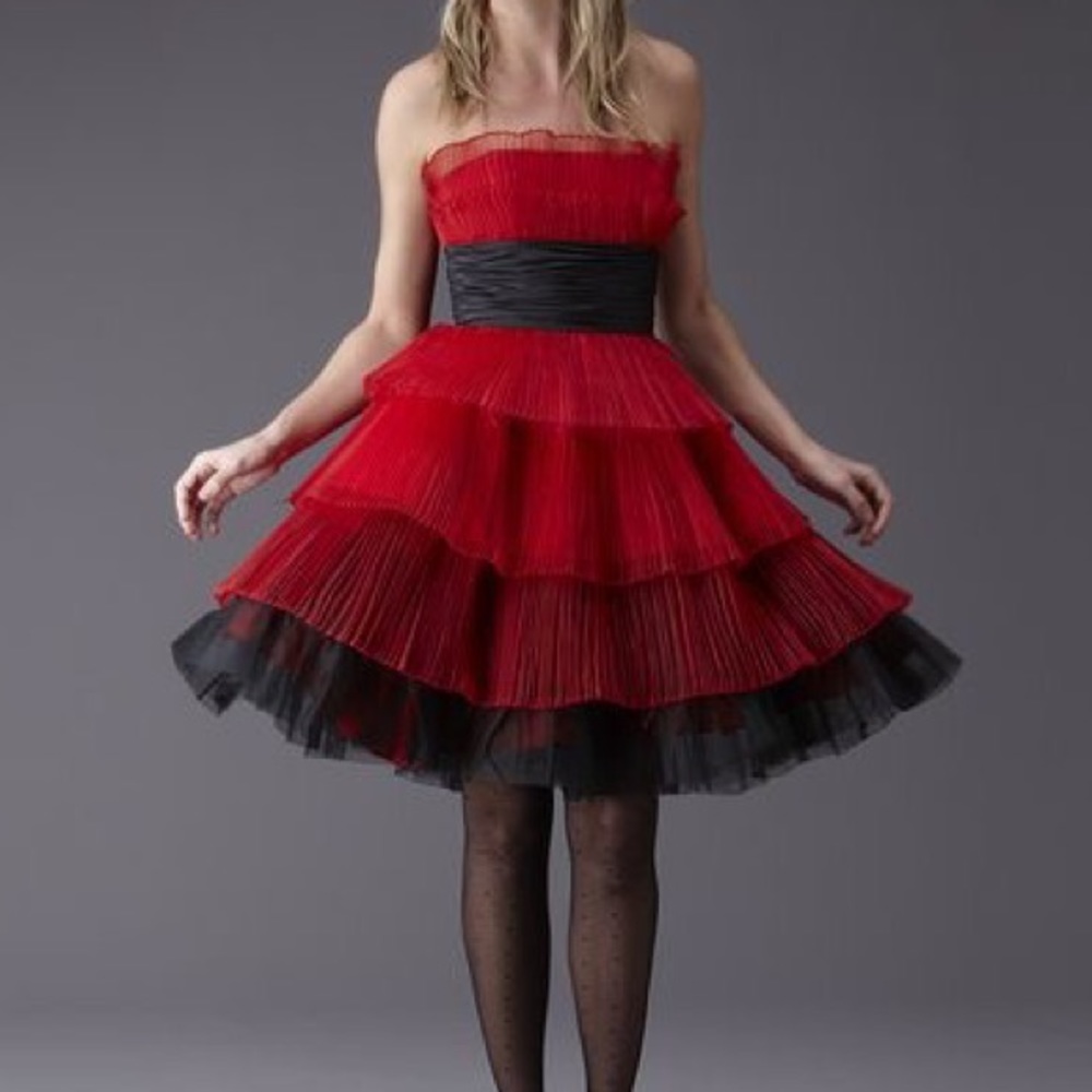 Betsey Johnson red & black strapless dress, Size 2